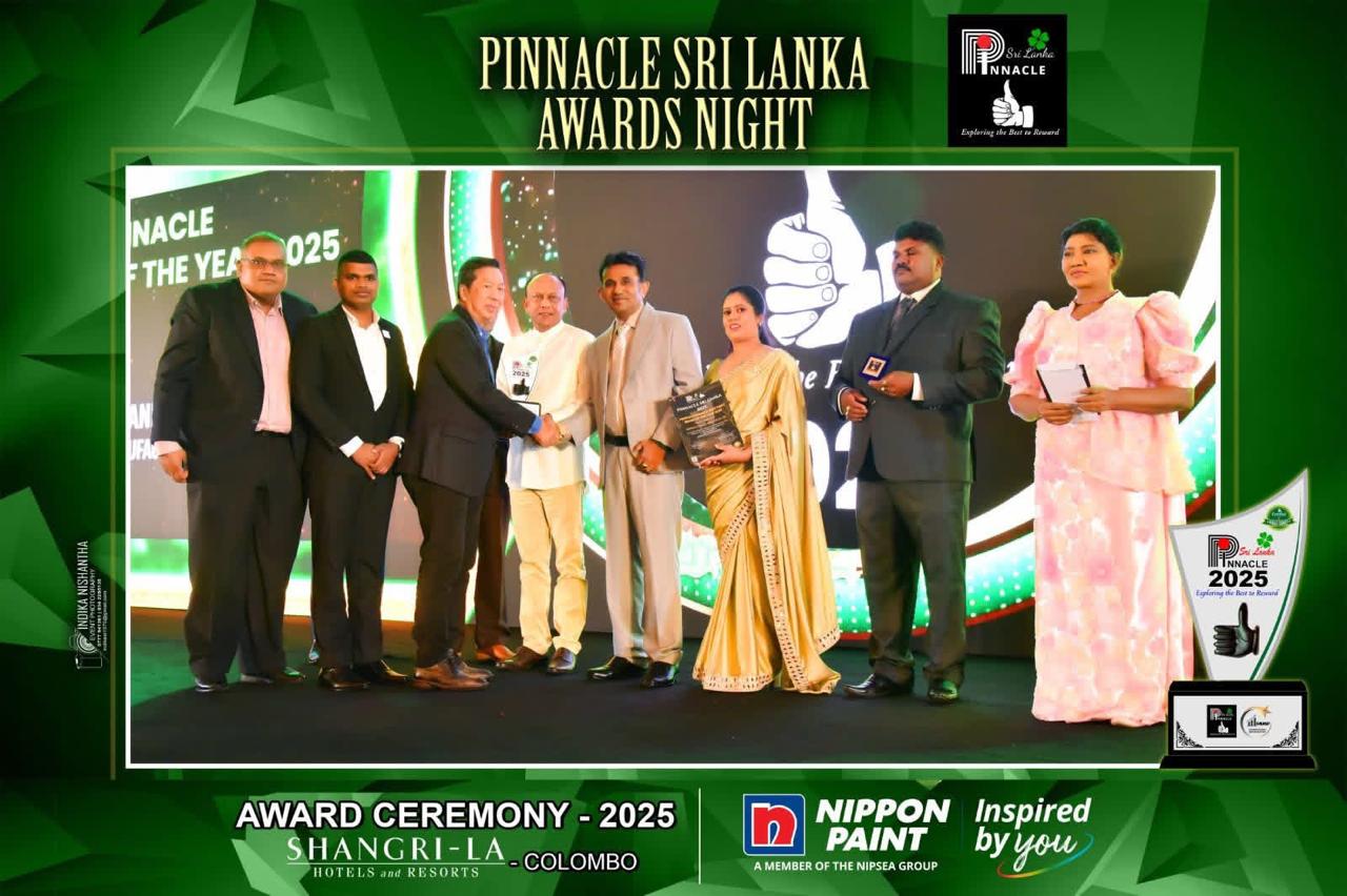 Honored with People’s Pinnacle
Bes...